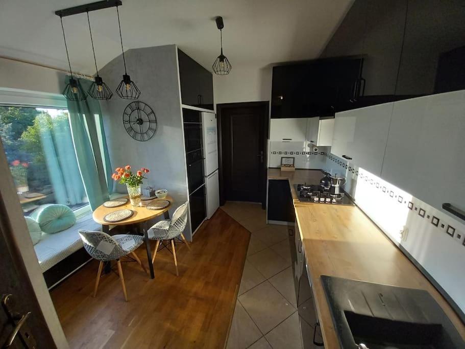 Apartament Green City *